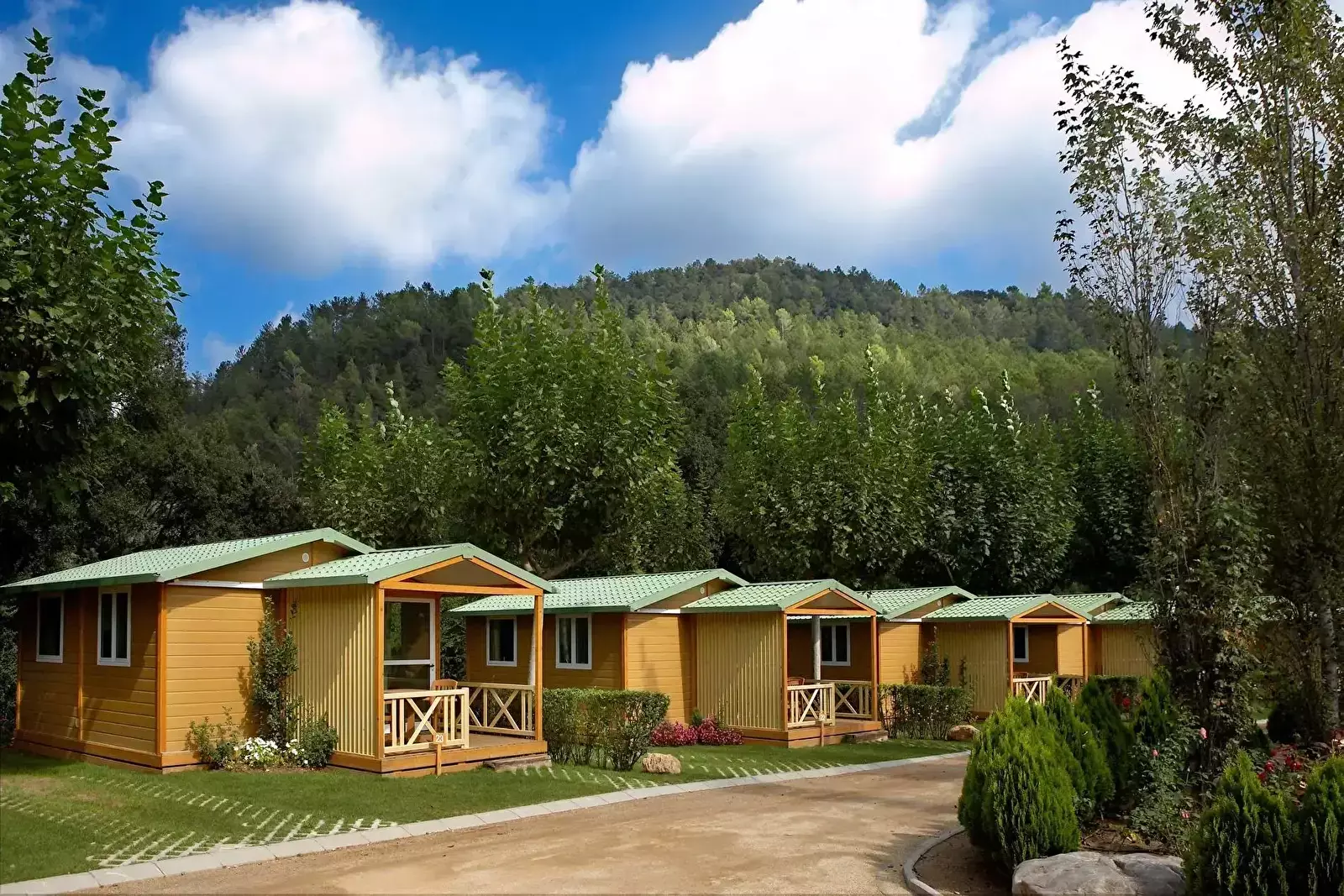 Chalet-Bungalow Camping Bassegoda Park