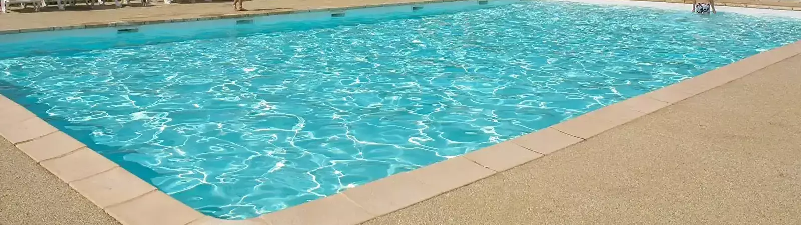 Piscina Camping Beaume Giraud