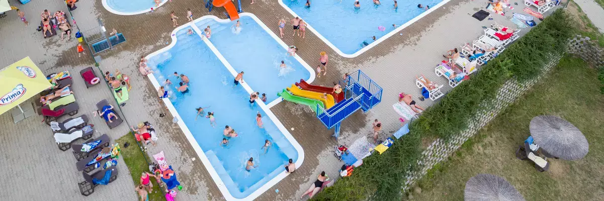 Schwimmbad Camping Bítov