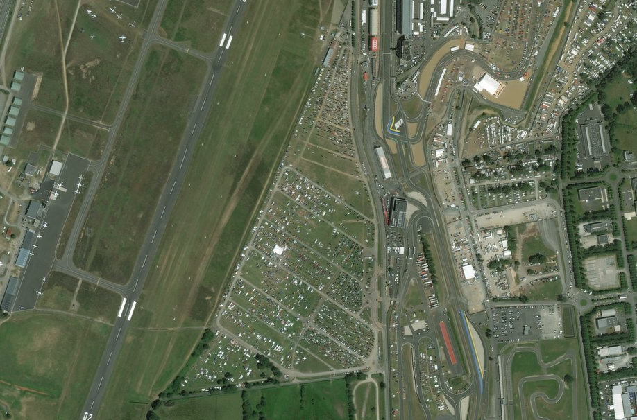 Camping Bleu Au cœur de la course in Le Mans, Frankreich (2024