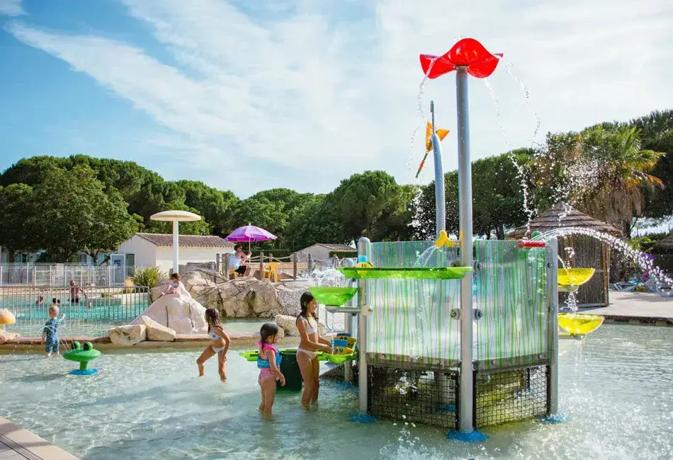 Camping Bon Port in Lunel, Frankreich (2026) | Buchen Sie Ihren Campingplatz  auf JetCamp.com