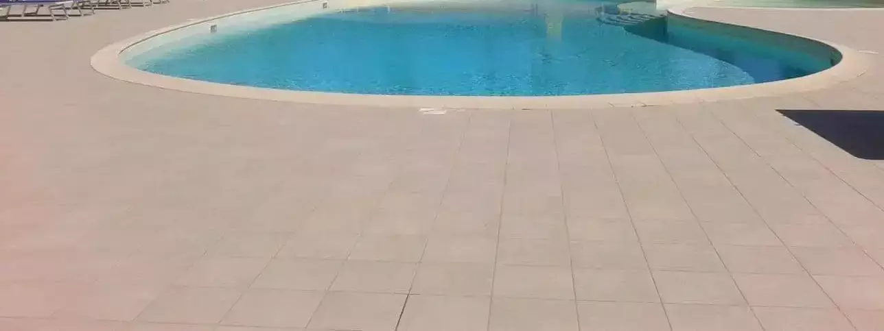 Swimming pool Camping Calacavallo