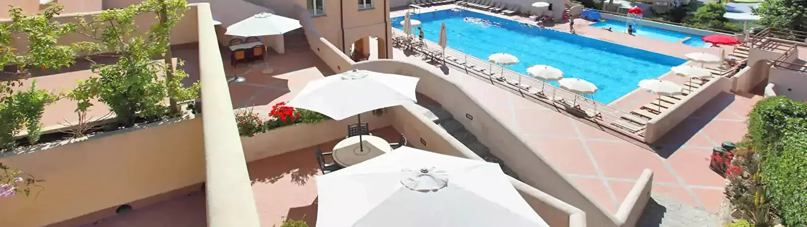 Piscina Camping Calvisio