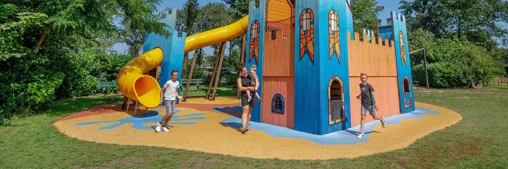 Parque infantil Camping Capfun het Eibernest