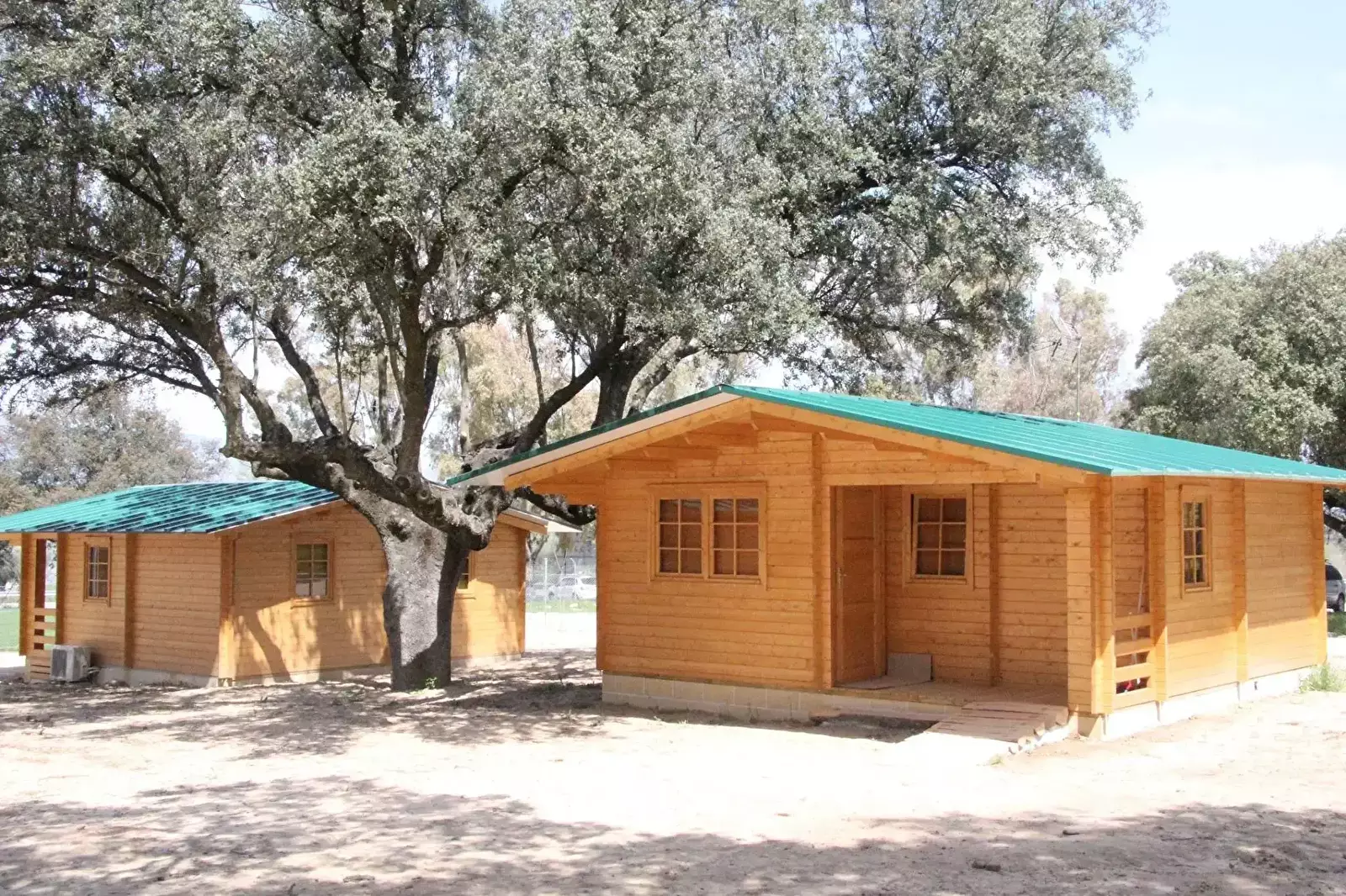 Chalet-Bungalow-Huisje Camping Cazalegas