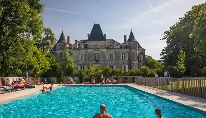 Camping Château la Forêt - Marvilla Parks.