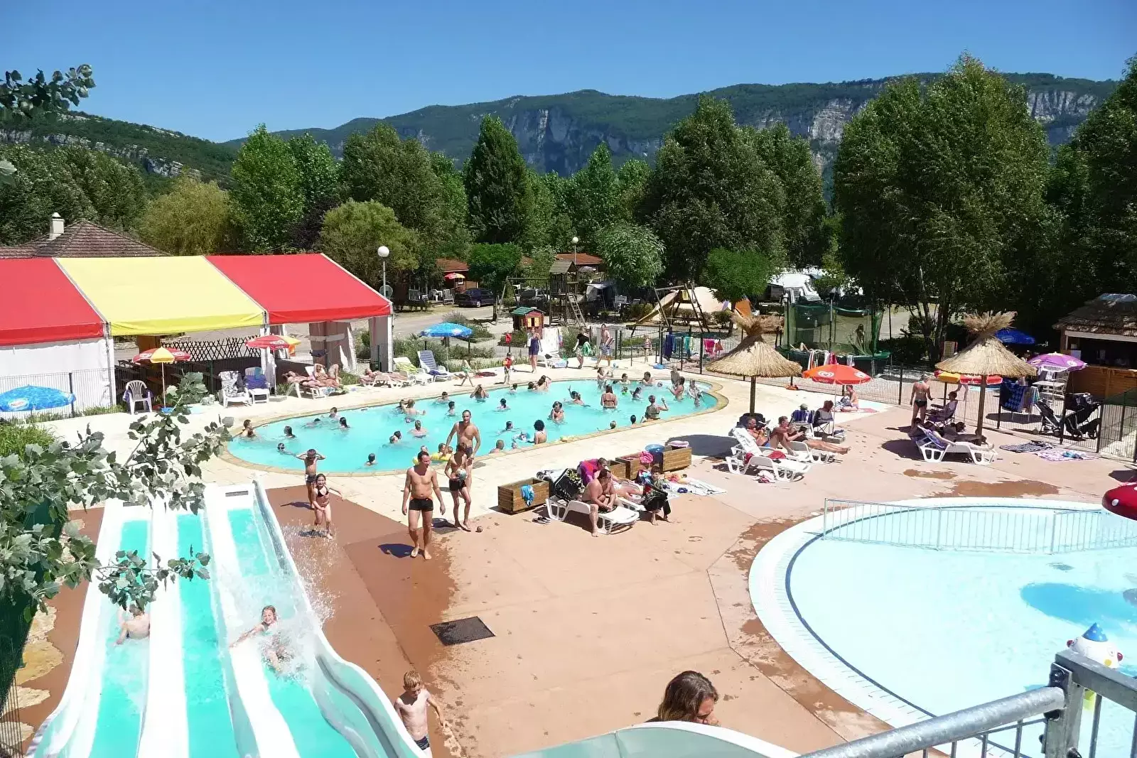 Obecné Camping Chemin De L'île De La Comtesse