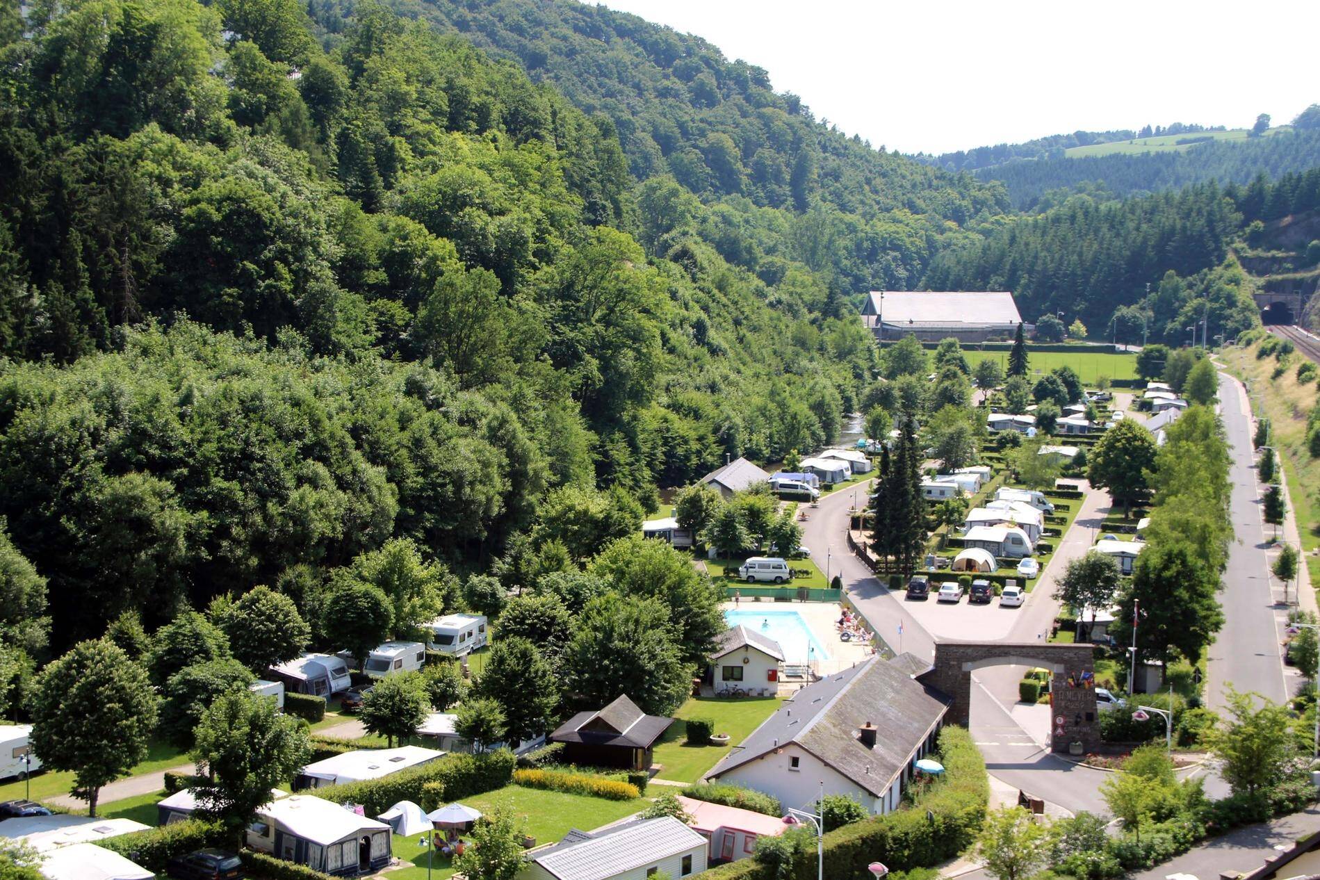 Camping au luxembourg avec piscine