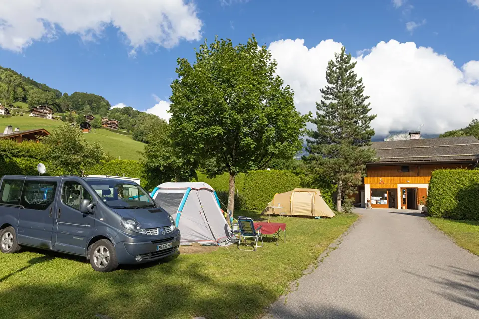 Camping Clos du Pin - Campasun
