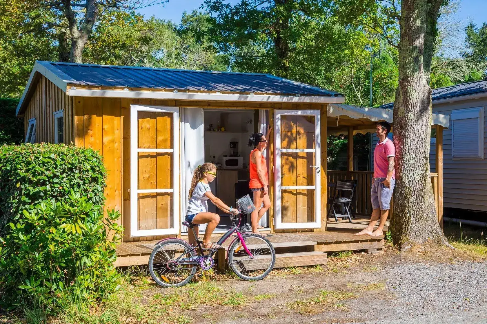 Camping Club Lac du Salagou in Clermont-l'Hrault, Frankreich (2026) |  JetCamp.com