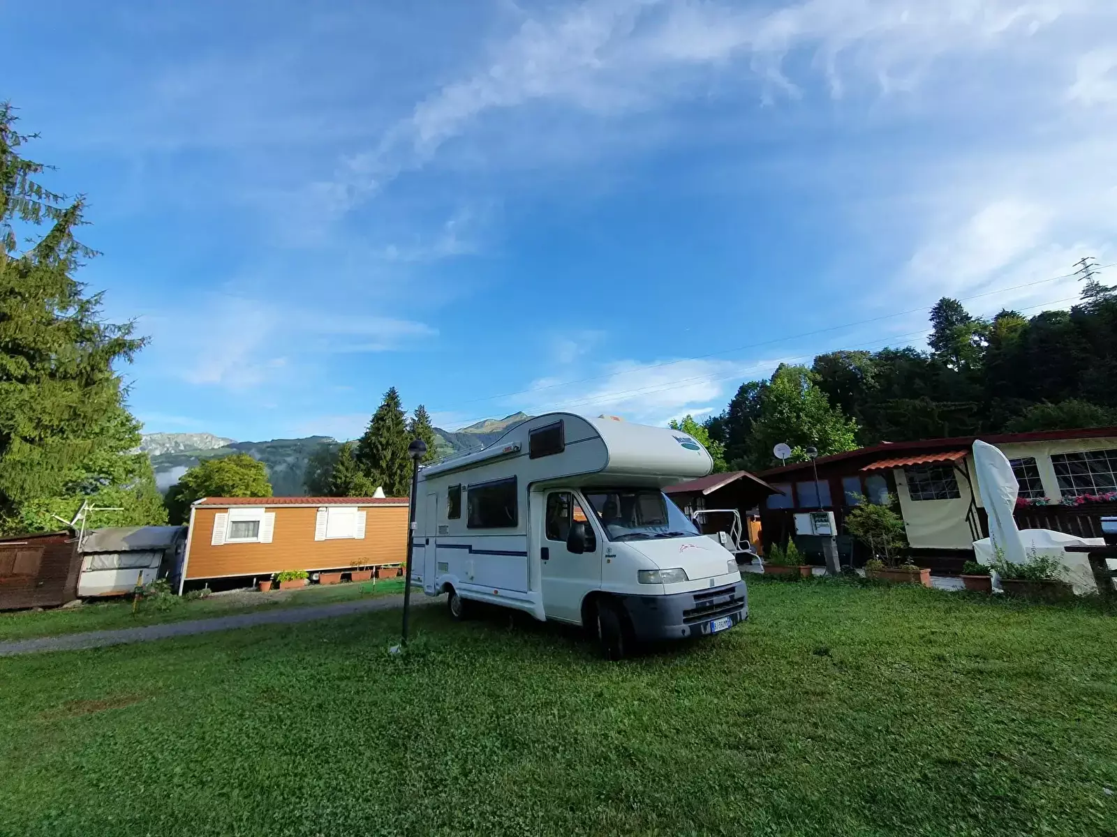 Campervan pitch Camping Clusone Pineta