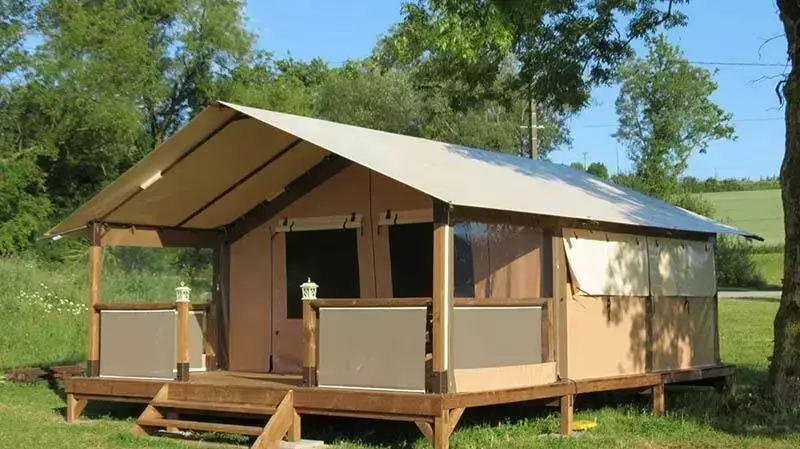 Safari tent Camping Country Park Touquin