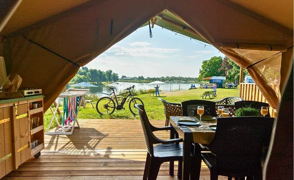 Camping De Boomgaard