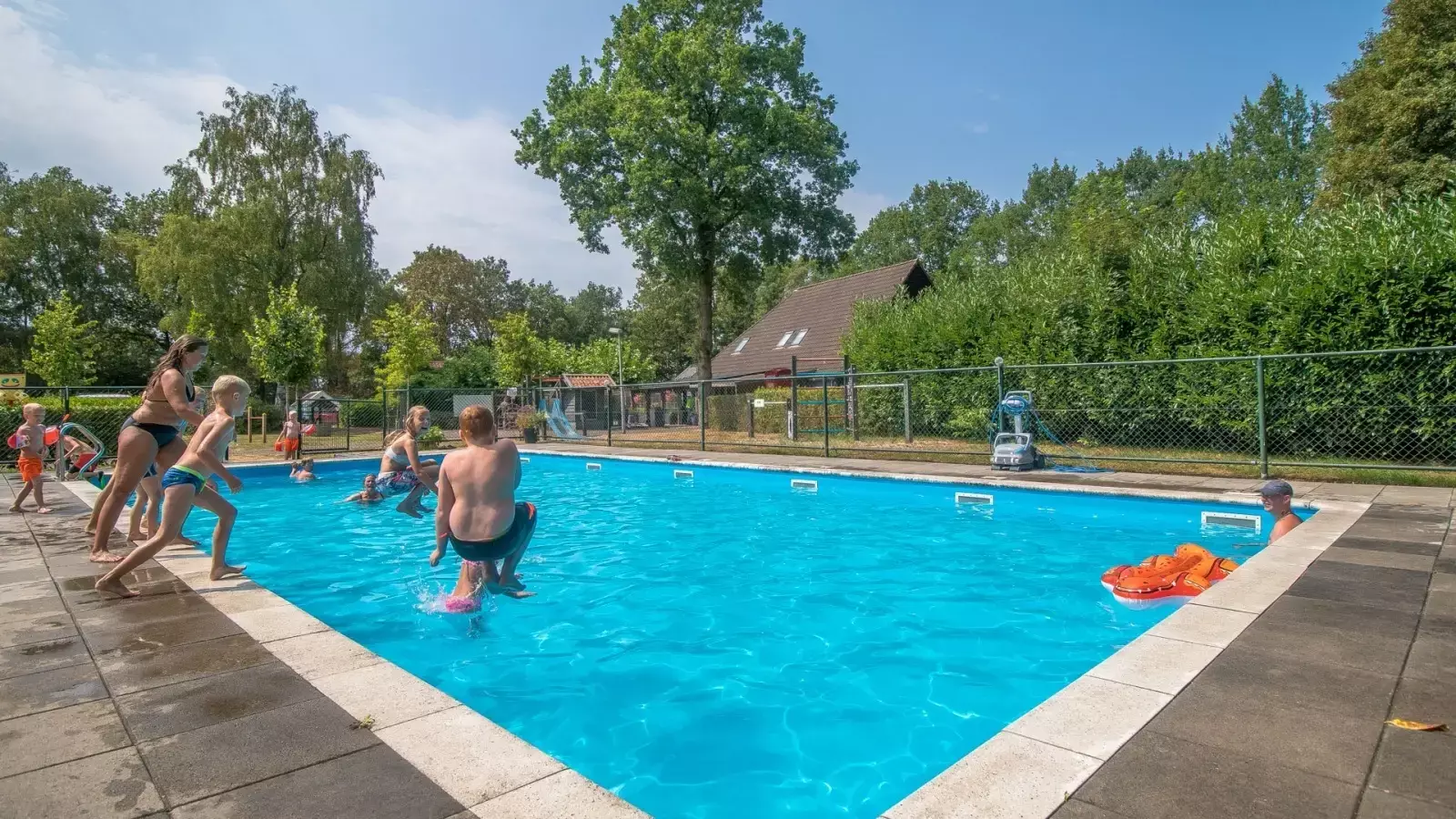 Plavecký bazén Camping de Bosrand