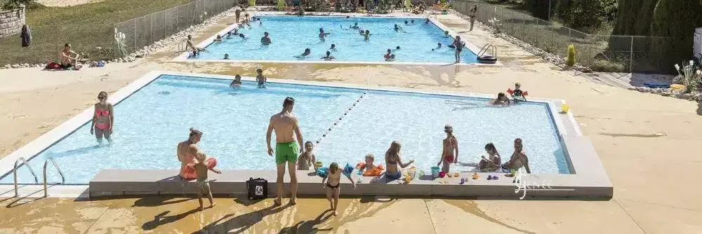 Zwembad Camping De Boÿse