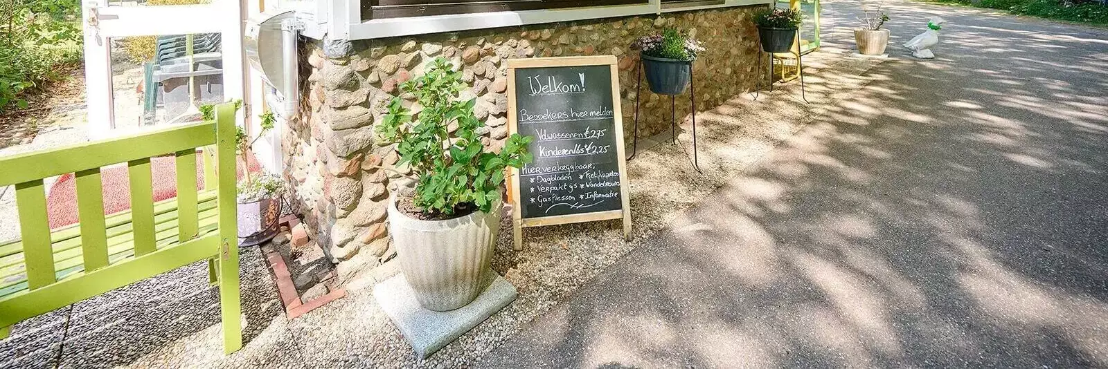 Reception Camping De Bronzen Emmer