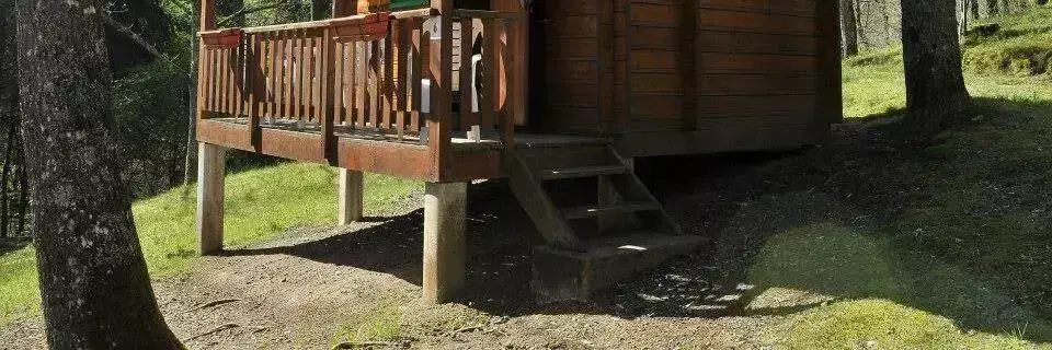 Chalet-Bungalow Camping De La Météorite