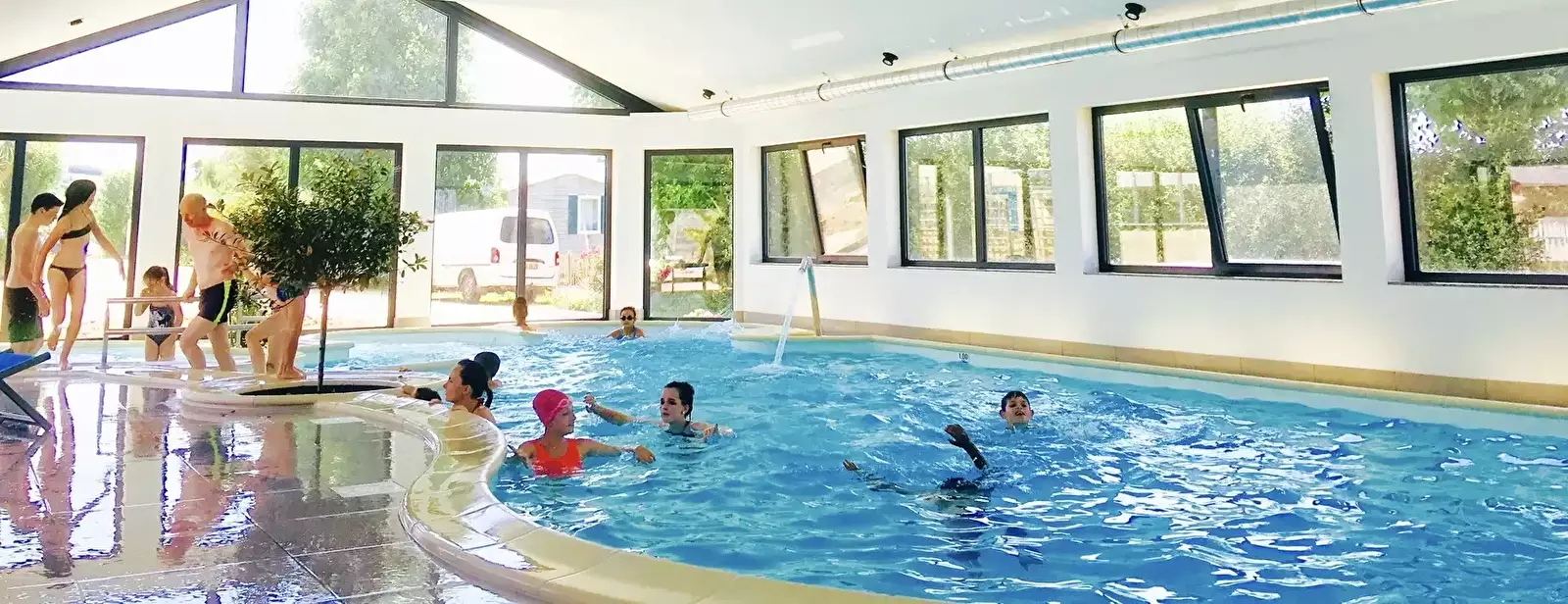 Piscina Camping De La Plage De Treguer