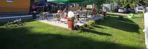 Location Camping De La Route Du Vin