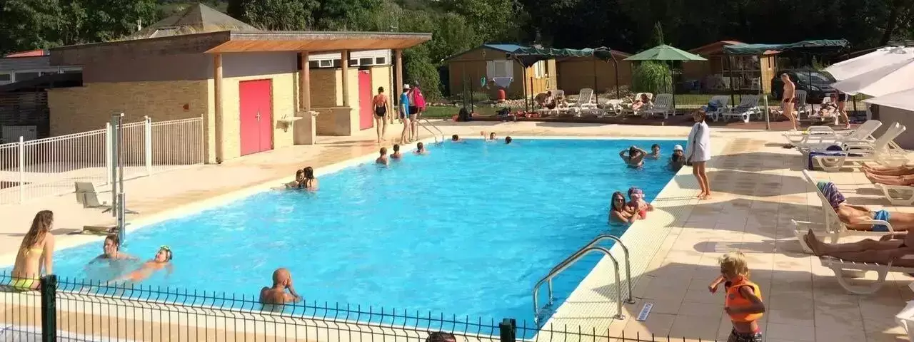 Piscina Camping de l’Etang des Forges