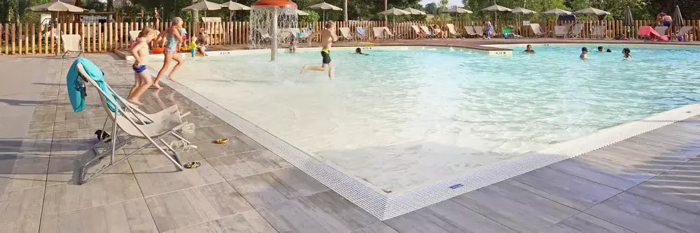 Zwembad Camping de L'étang Fouché - Huttopia