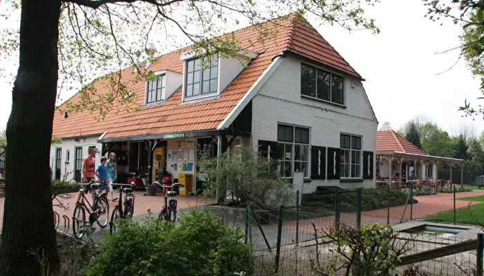 Camping De Luttenberg.