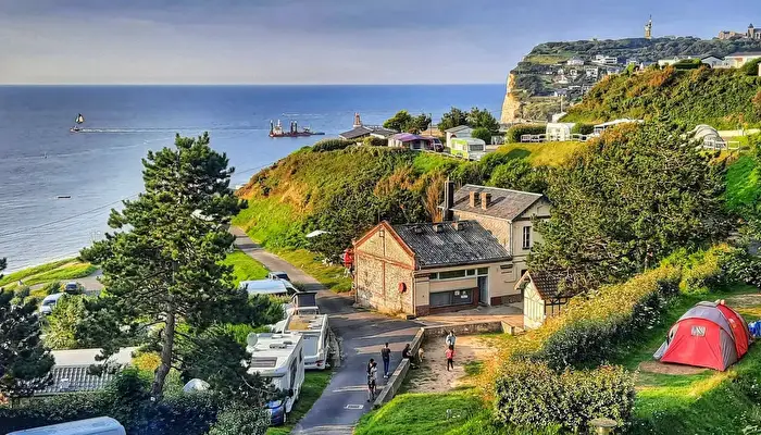 Camping de Reneville.