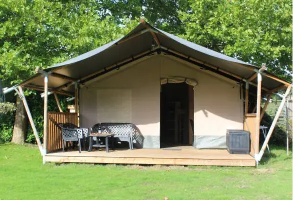 Camping De Zwammenberg - In het groen.