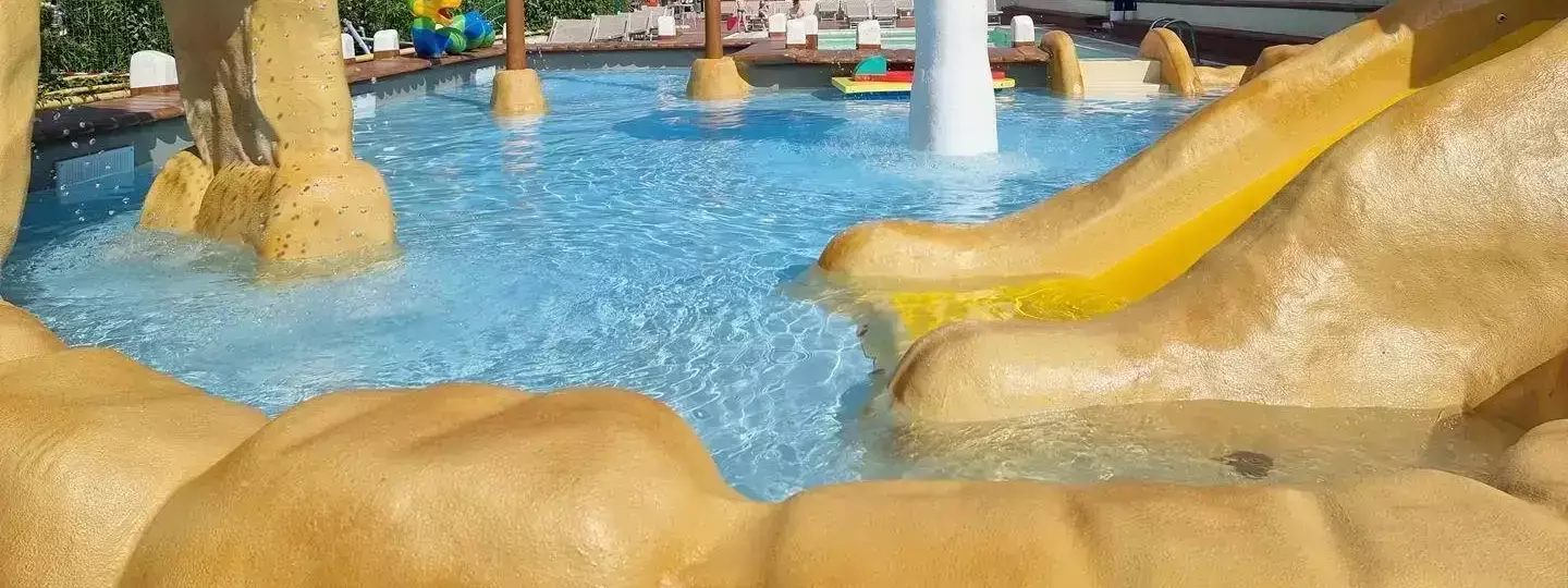 Piscina Camping Dei Fiori