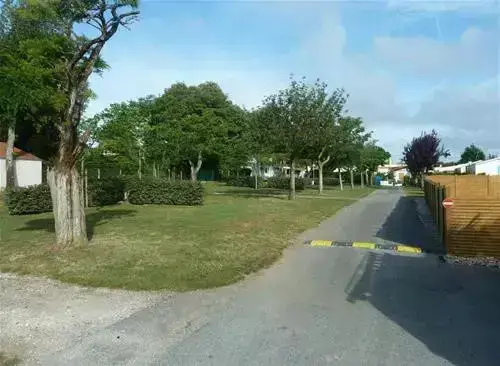 Generel Camping Des 2 Plages Charente Maritime