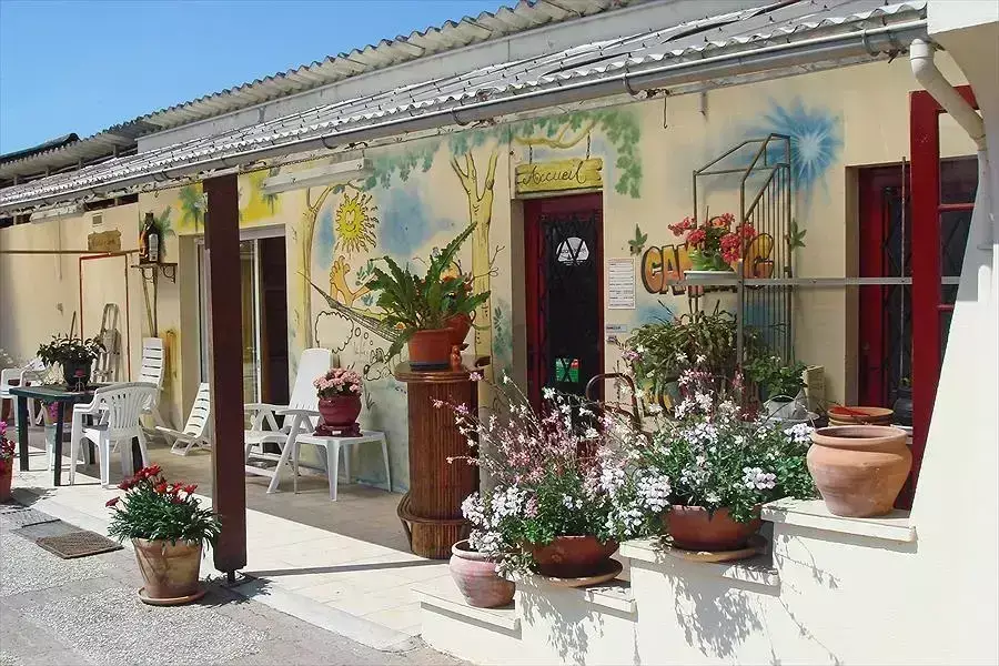 Chalet-Bungalow-Huisje Camping Des Familles