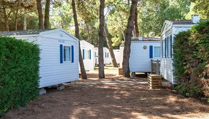 Camping Des Maraises.