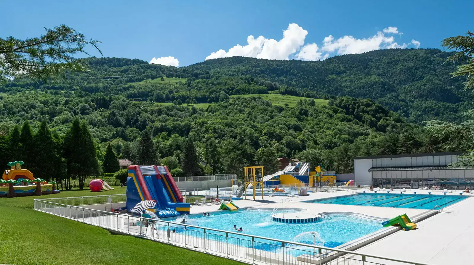 Piscina Camping Des Neiges