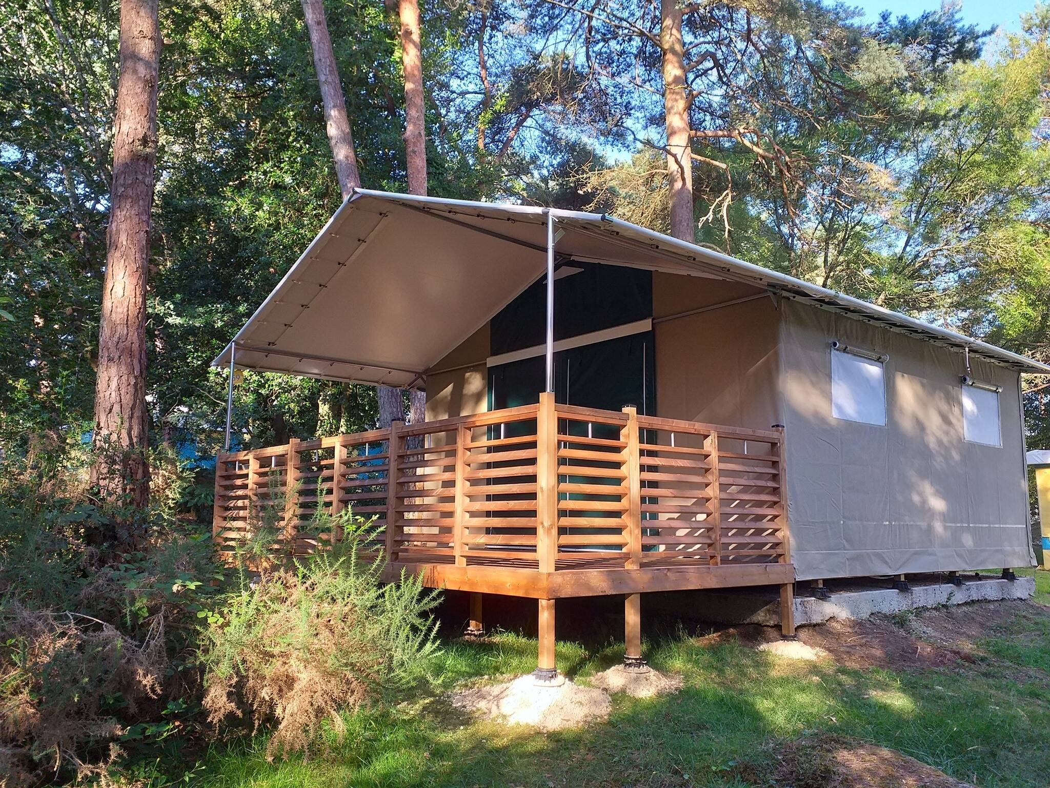 Camping Domaine De Montcalm - Vacances André Trigano