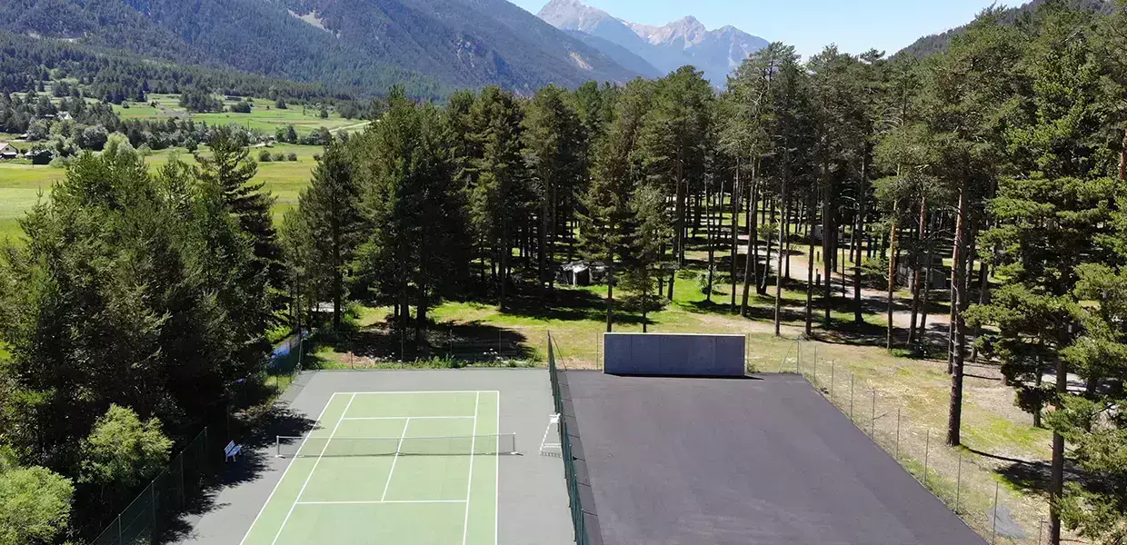 Tennis court Camping Du Bois Des Alberts