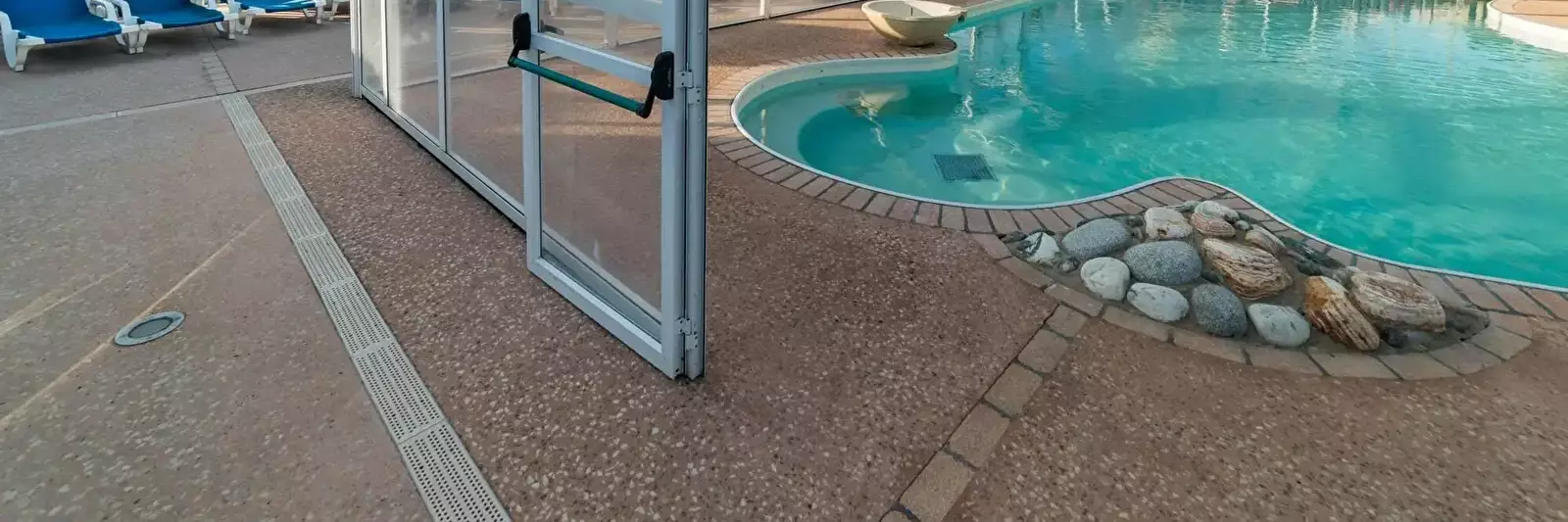 Piscina interna Camping du Bord de Mer