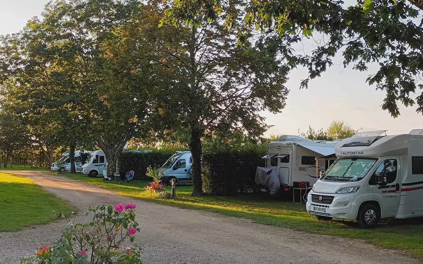 Stání pro karavany Camping Du Coq