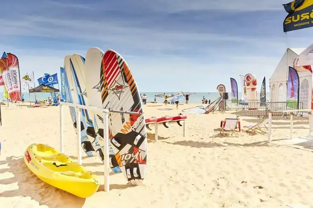 Watersport Camping Du Jard