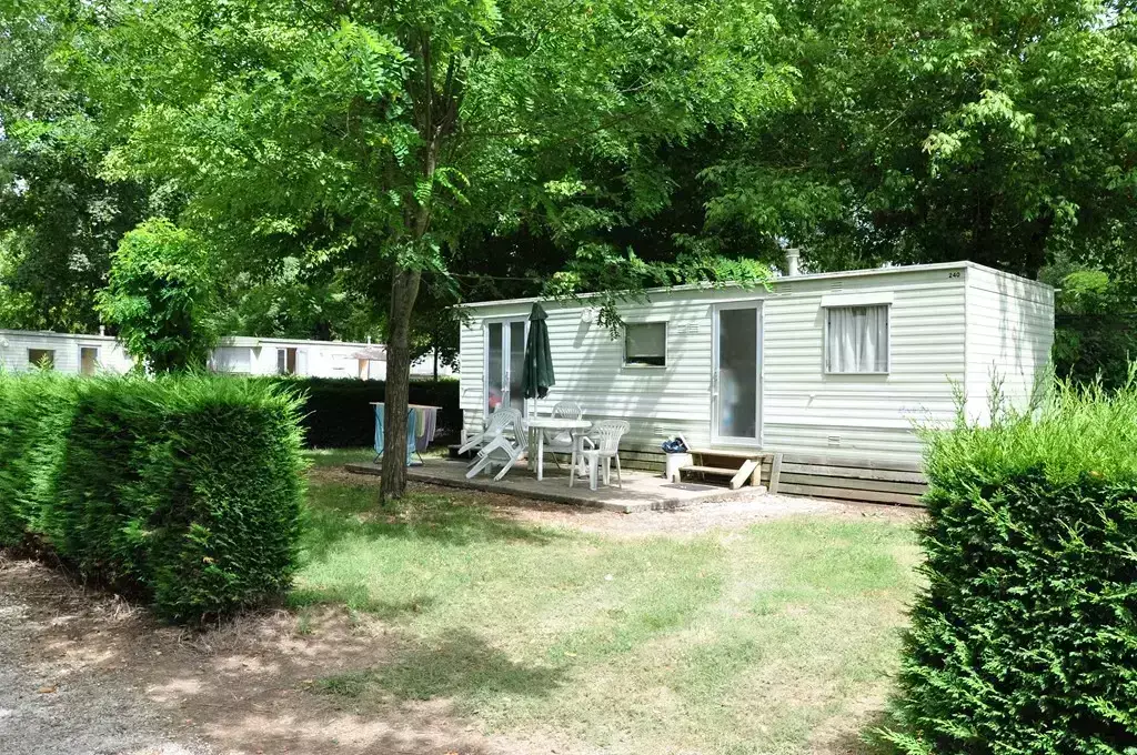 Obecné Camping Du Mas De La Croux