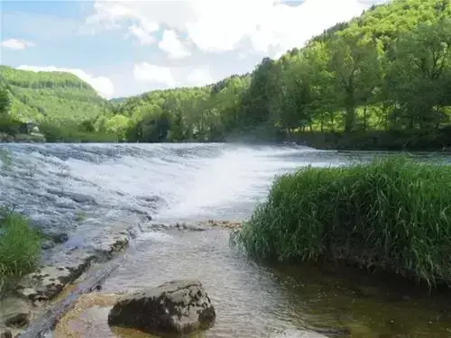 Allgemein Camping Du Moulin-du-Doubs