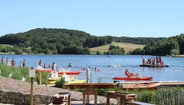 Camping du Relais du Lac Aveyron.