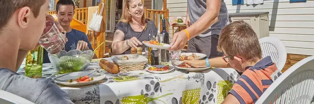 Vermaak Camping Ensoya - Seasonova