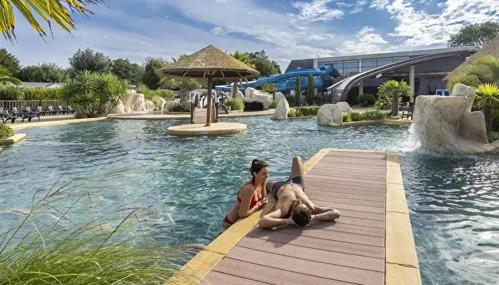 Camping Escale Saint-Gilles - Sandaya.