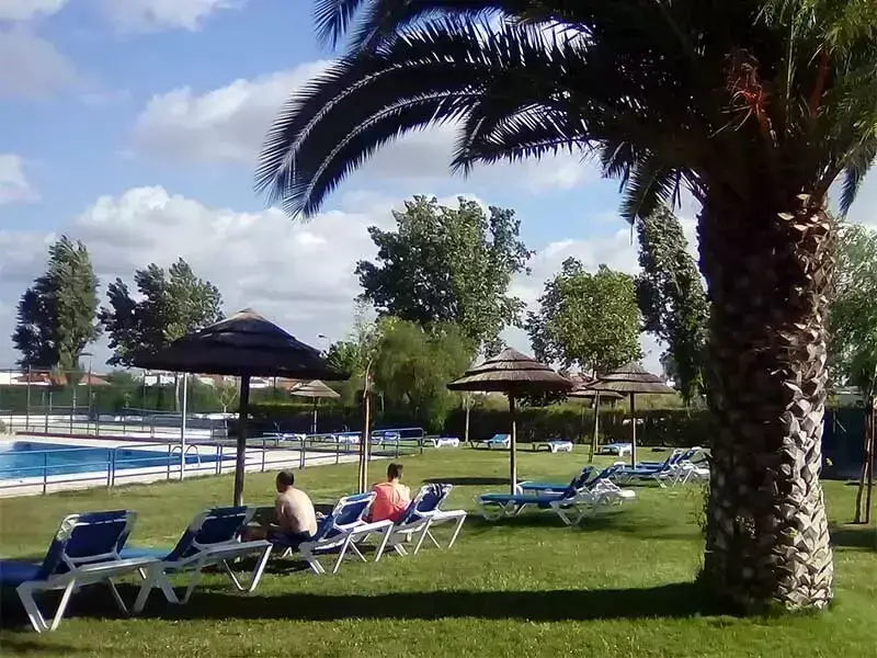 Swimming pool Camping Évora - Orbitur