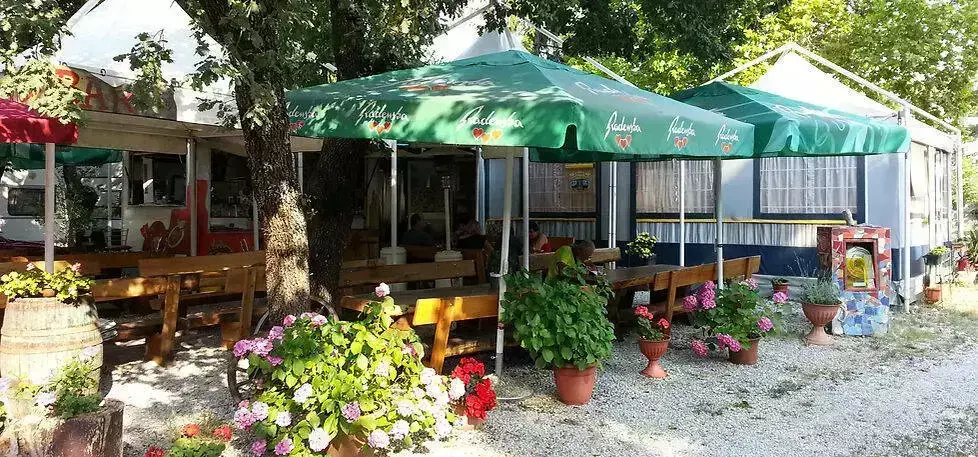 Cafe-Bar-Restaurant Camping Excelsior