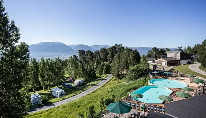 Camping Font-Romeu - Huttopia.