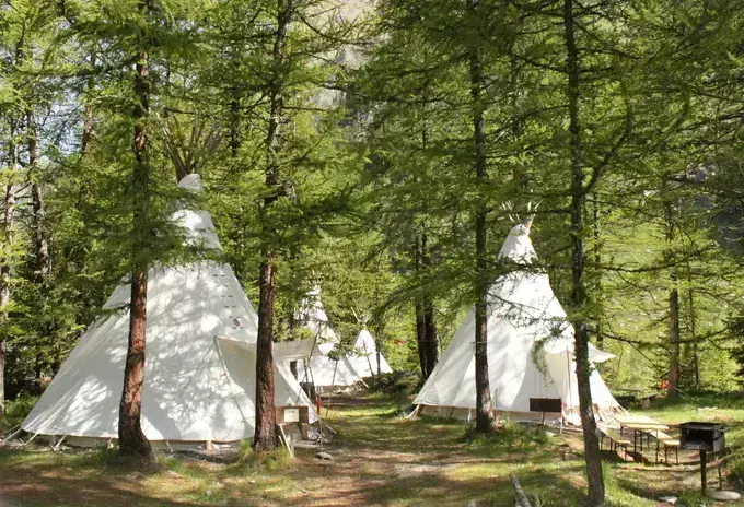 Uitzicht Camping Forêt Des Mélèzes