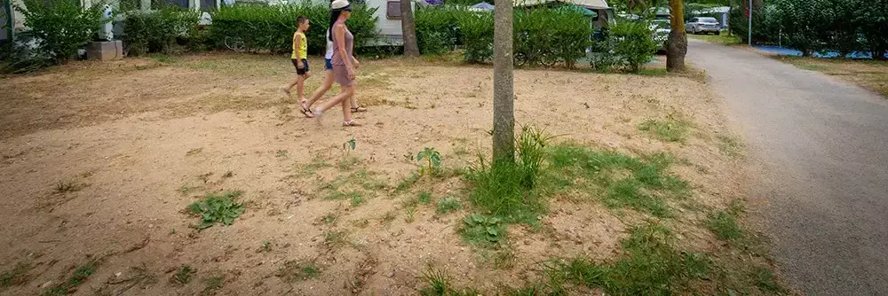 Pitch Camping Front De Mer