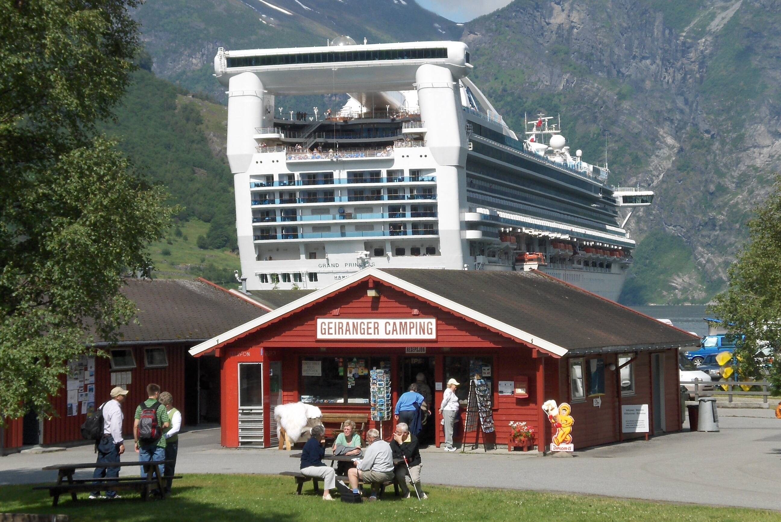 Camping Geiranger In Geiranger, Noorwegen (2024) | Alle Campings Op ...