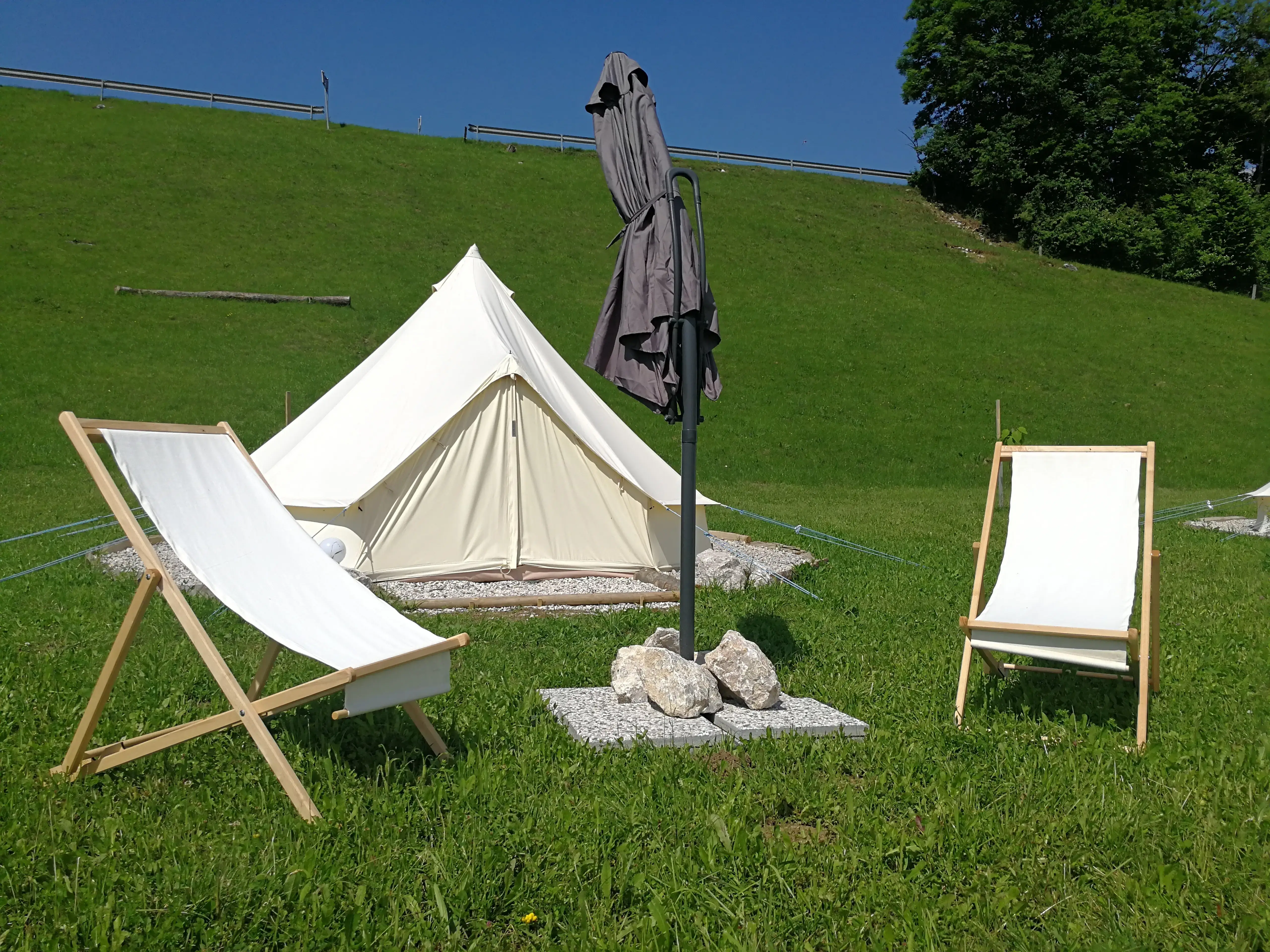 sonnensegel 2 50 x 4 m yourGEAR Wohnwagen Caravan Tarp 2,4 Sonnendach inkl. Aufstellstangen UV 50+ Schutz wasserdicht 5000 mm Größe:145-47cm Glanz Coghlan's Schlafsack Aufbewahrungsbeutel | c_ORANGE_FLUO_-_RM2